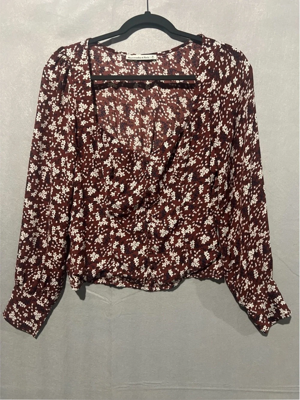 Abercrombie Top Women’s M Burgundy Sweetheart Button Front Long Sleeve Boho